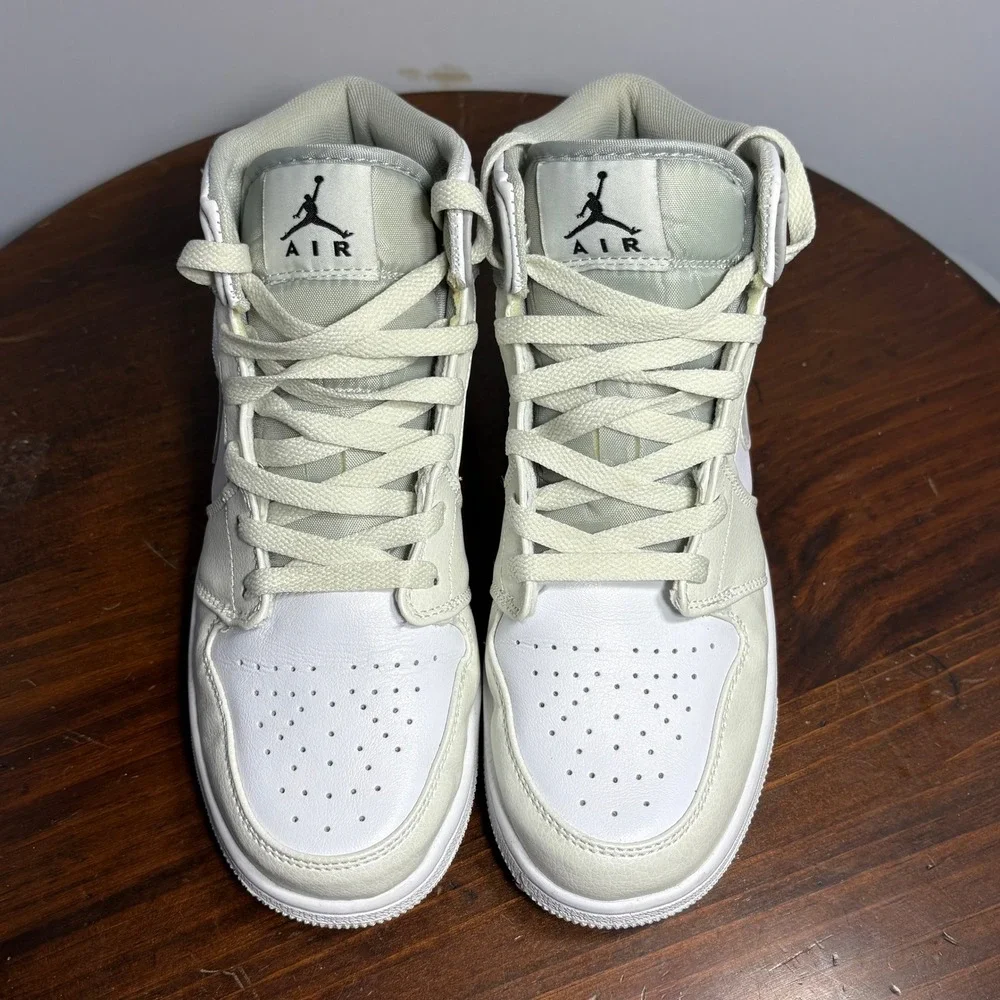 Nike Jordan Sneakers Mens Size 8 White Air Jordan 1 Mid Camo Swoosh DC9035-100‎